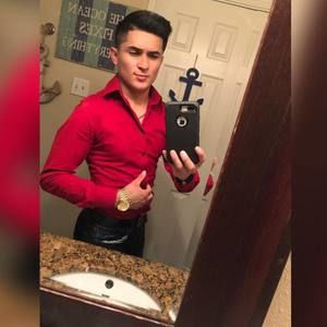 Meet your Posher, Gerardo